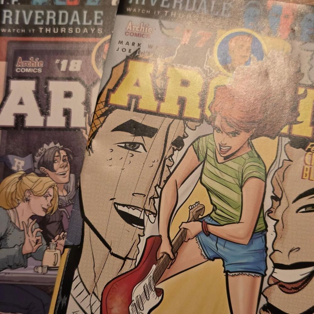 Magazines - Picture 2 of 7